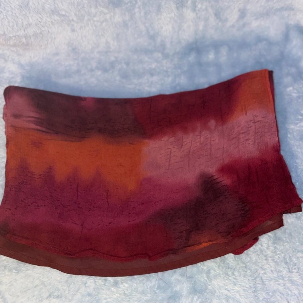 **** SOLD **** ✨5/$20✨ Women's Silk Tank Top - Picture 4 of 7